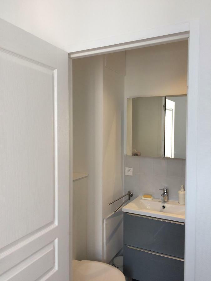 Lola Apartment Страсбург Екстериор снимка