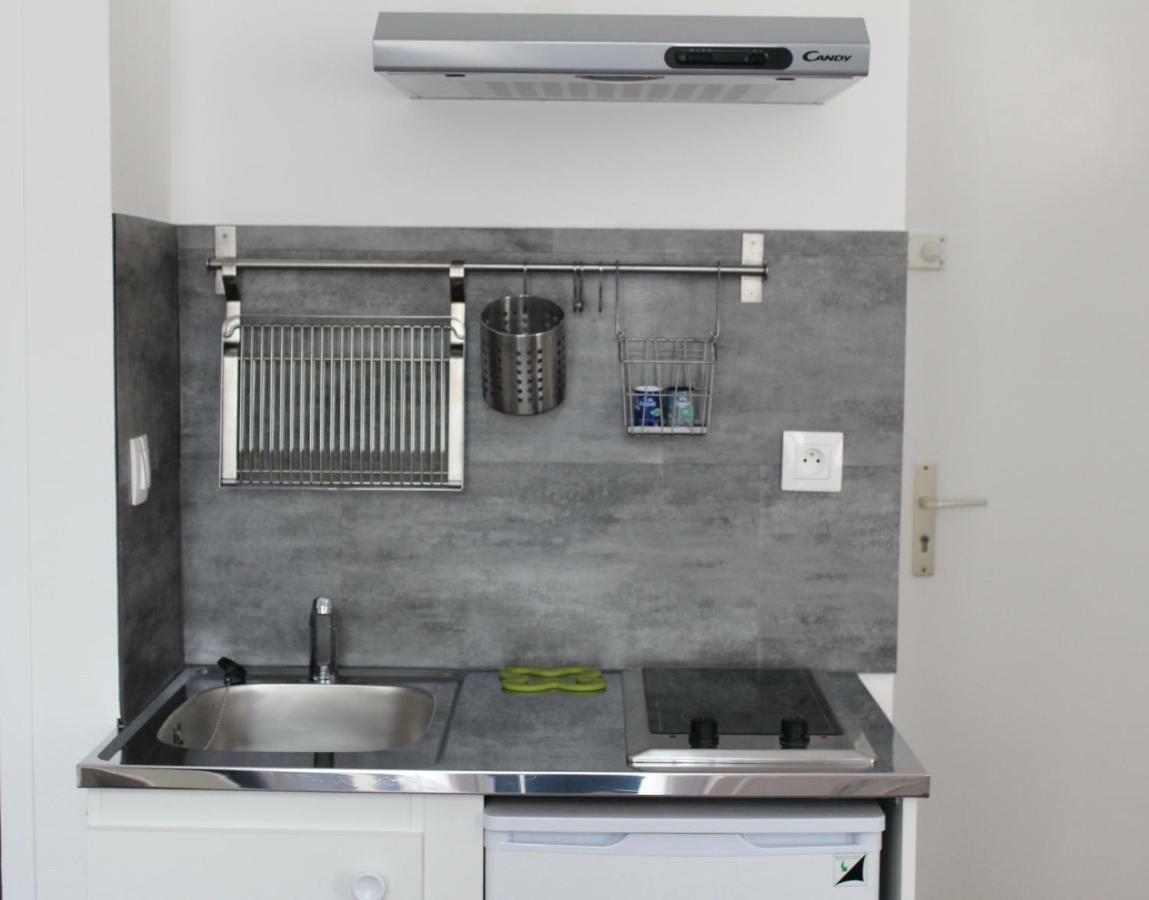 Lola Apartment Страсбург Екстериор снимка